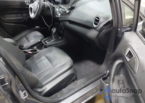 2014 Ford Fiesta Titanium из США, поврежденный, VIN 3FADP4FJ4EM220367